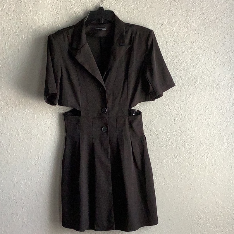 Black Buttoned Tie Front Sheath Dress